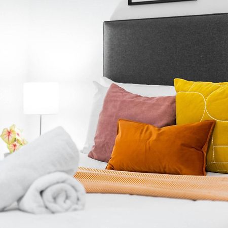 Digbeth 2 Bedroom Apartment - Top Rated - Birmingham City Centre - 3001F 외부 사진