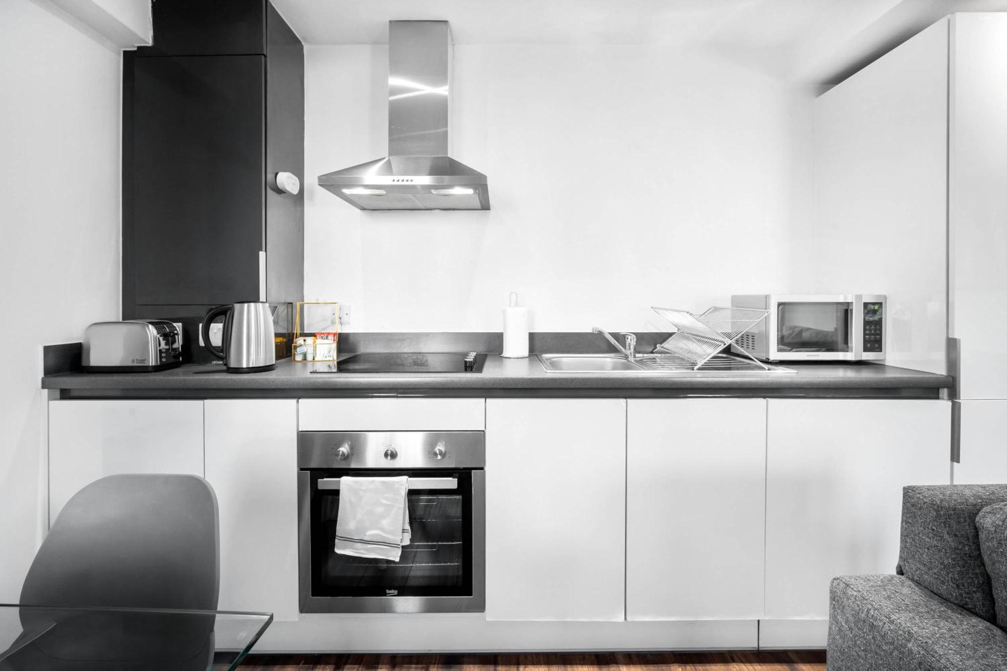 Digbeth 2 Bedroom Apartment - Top Rated - Birmingham City Centre - 3001F 외부 사진